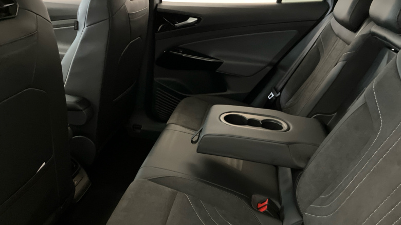 Volkswagen ID.4 210kW Black Edition Pro 77kWh 5dr Auto Electric Estate